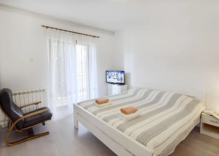 Apartamento Quiet Garden In *