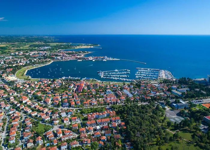 Quiet Garden In * Umag