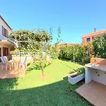 Quiet Garden In Lejlighed