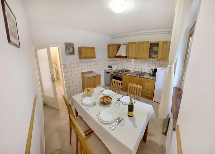 Quiet Garden In Апартаменты