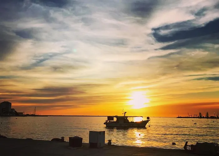 Quiet Garden In Апартаменты *